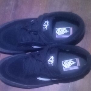 Vans Men's Black Sneakers with White Details